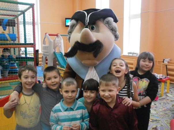 №8, Артём Алеников №8, Артём Алеников