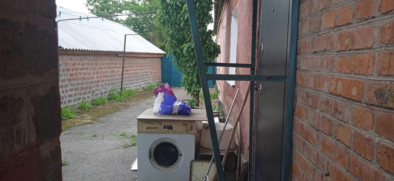 ‼Продам дом верхний Камброд ,ул.Жукова. Площадь дома 65 кв.м., земли - 4 сот. не приватизирована. Заезд на несколько автомобилей, гараж,подвал, хоз. п...